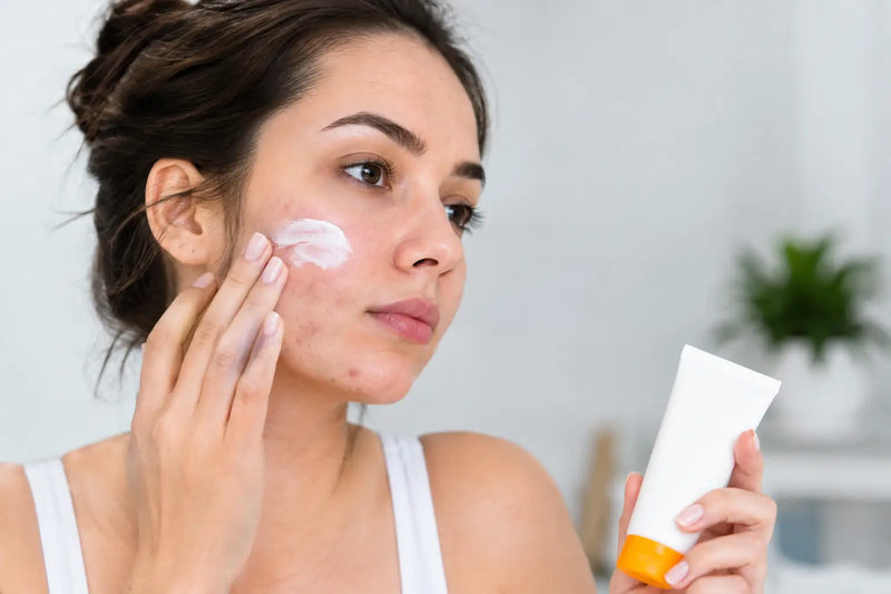 Why Does Sunscreen Cause Breakouts? Let’s Fix It